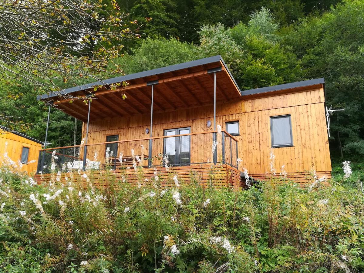 Camping Les Vernieres La Bourboule Sancy Buitenkant foto