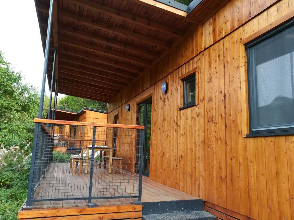 Camping Les Vernieres La Bourboule Sancy Buitenkant foto