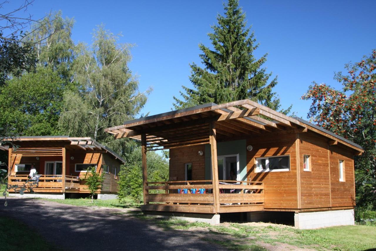 Camping Les Vernieres La Bourboule Sancy Buitenkant foto