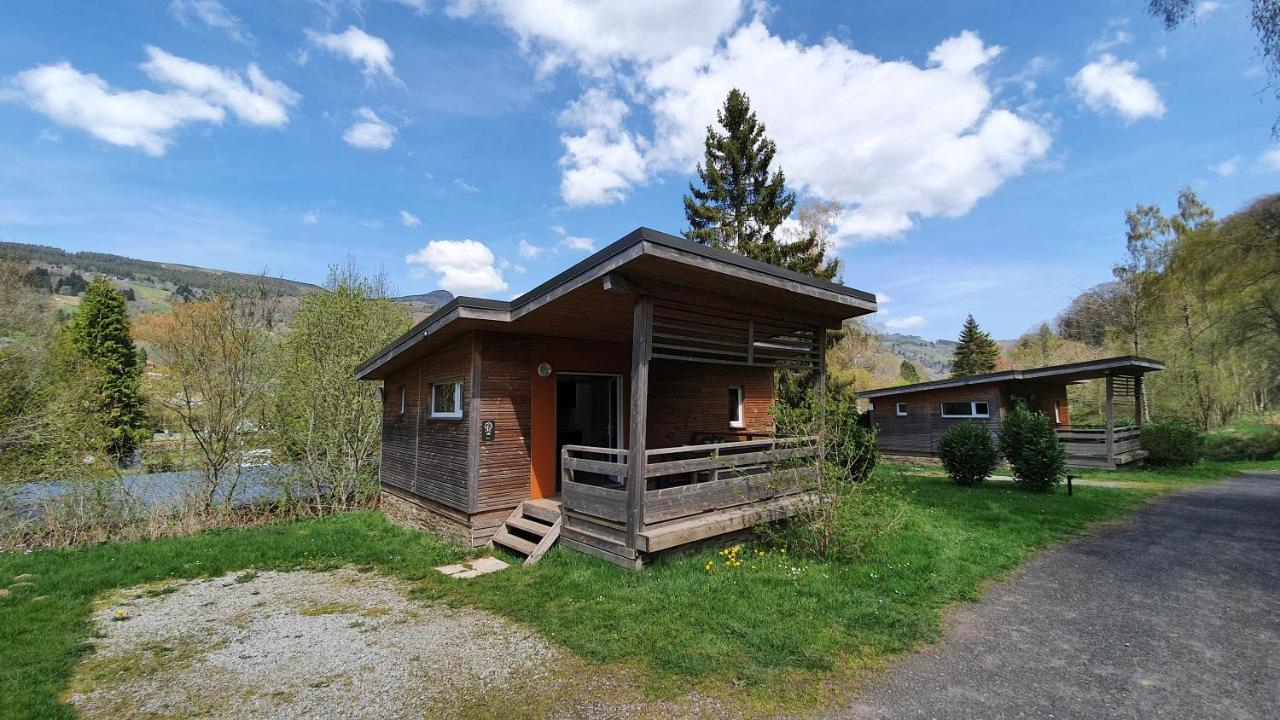 Camping Les Vernieres La Bourboule Sancy Buitenkant foto
