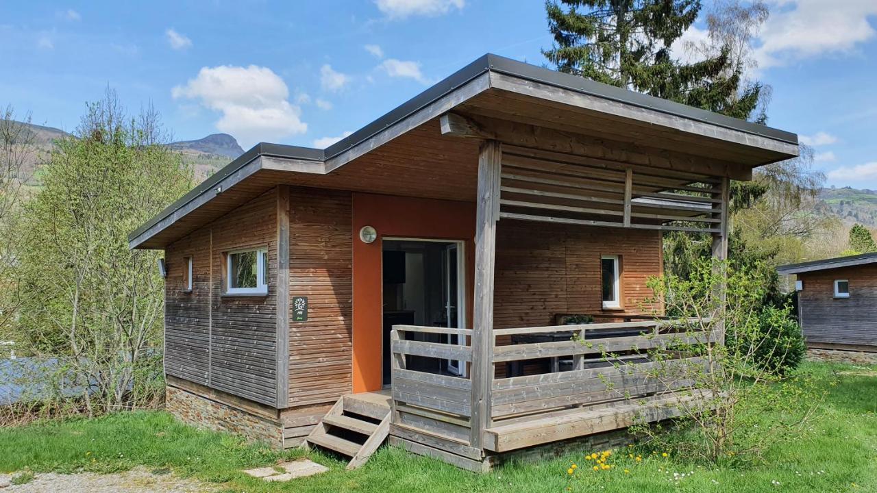Camping Les Vernieres La Bourboule Sancy Buitenkant foto