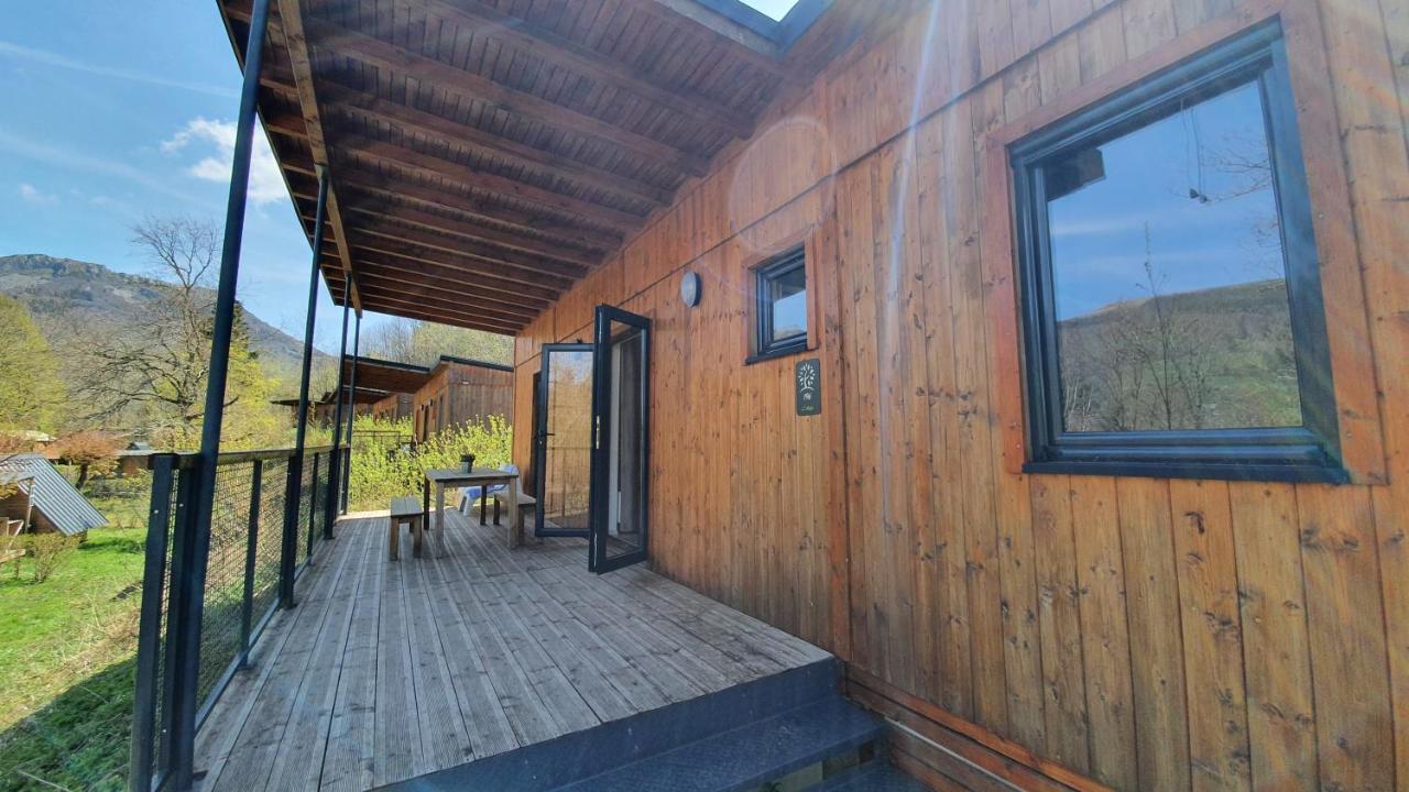 Camping Les Vernieres La Bourboule Sancy Buitenkant foto